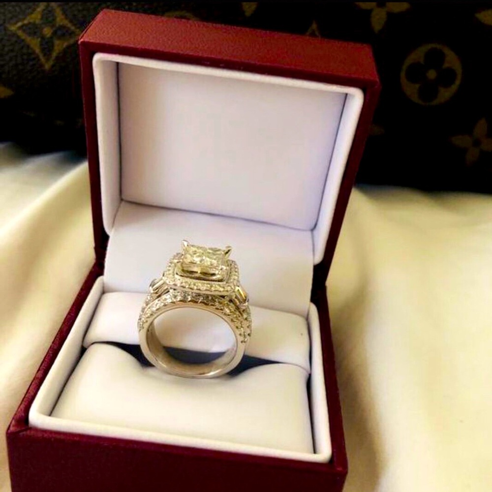 SOLD Engagement ring white gold 14kt
